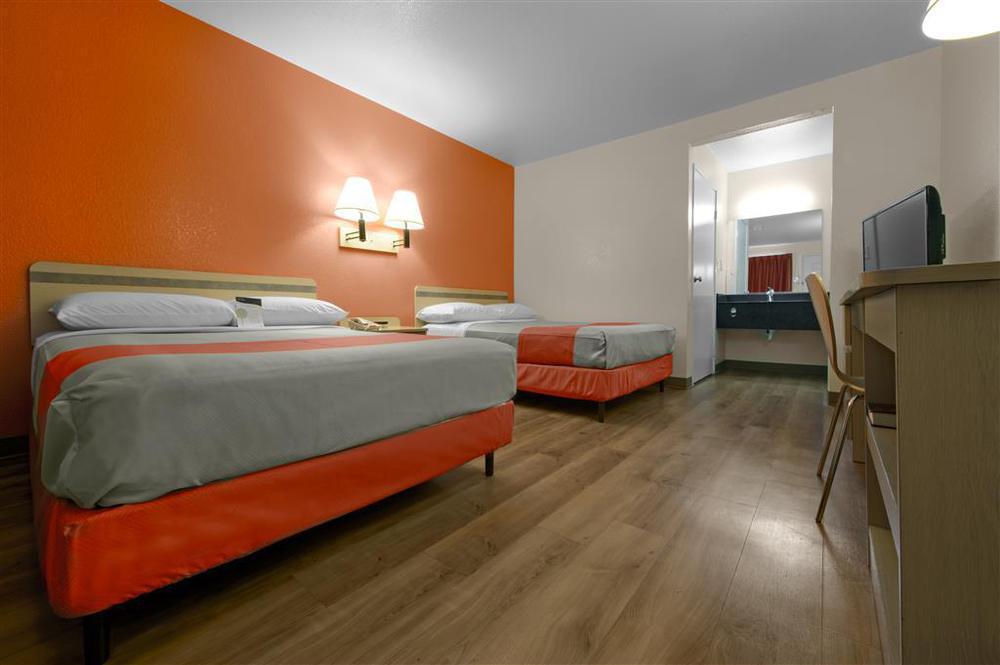 Motel 6-Chino, Ca - Los Angeles Area 객실 사진
