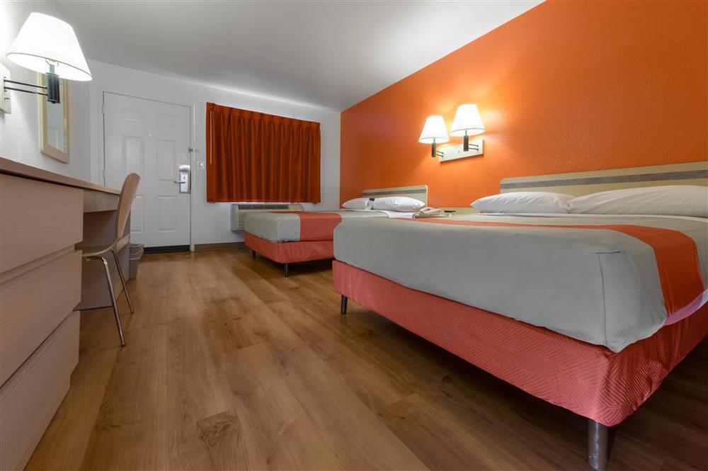Motel 6-Chino, Ca - Los Angeles Area 객실 사진